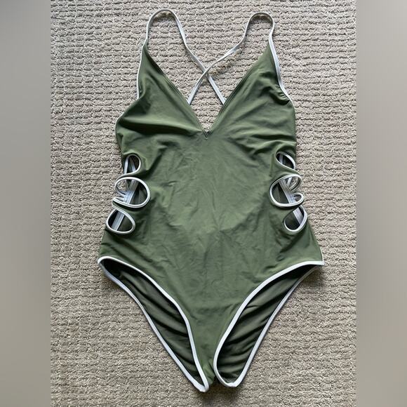 aerie Daisy Side Cut Out One Piece Swim Suit Size XL - Picture 2 of 6